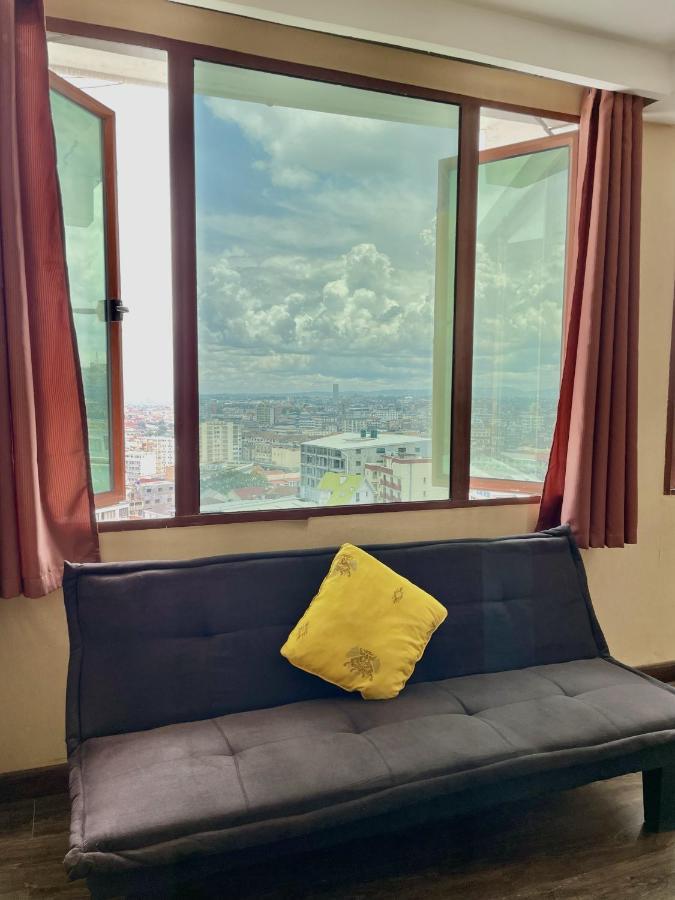 Hotel Le Pousse Pousse Antananarivo Esterno foto