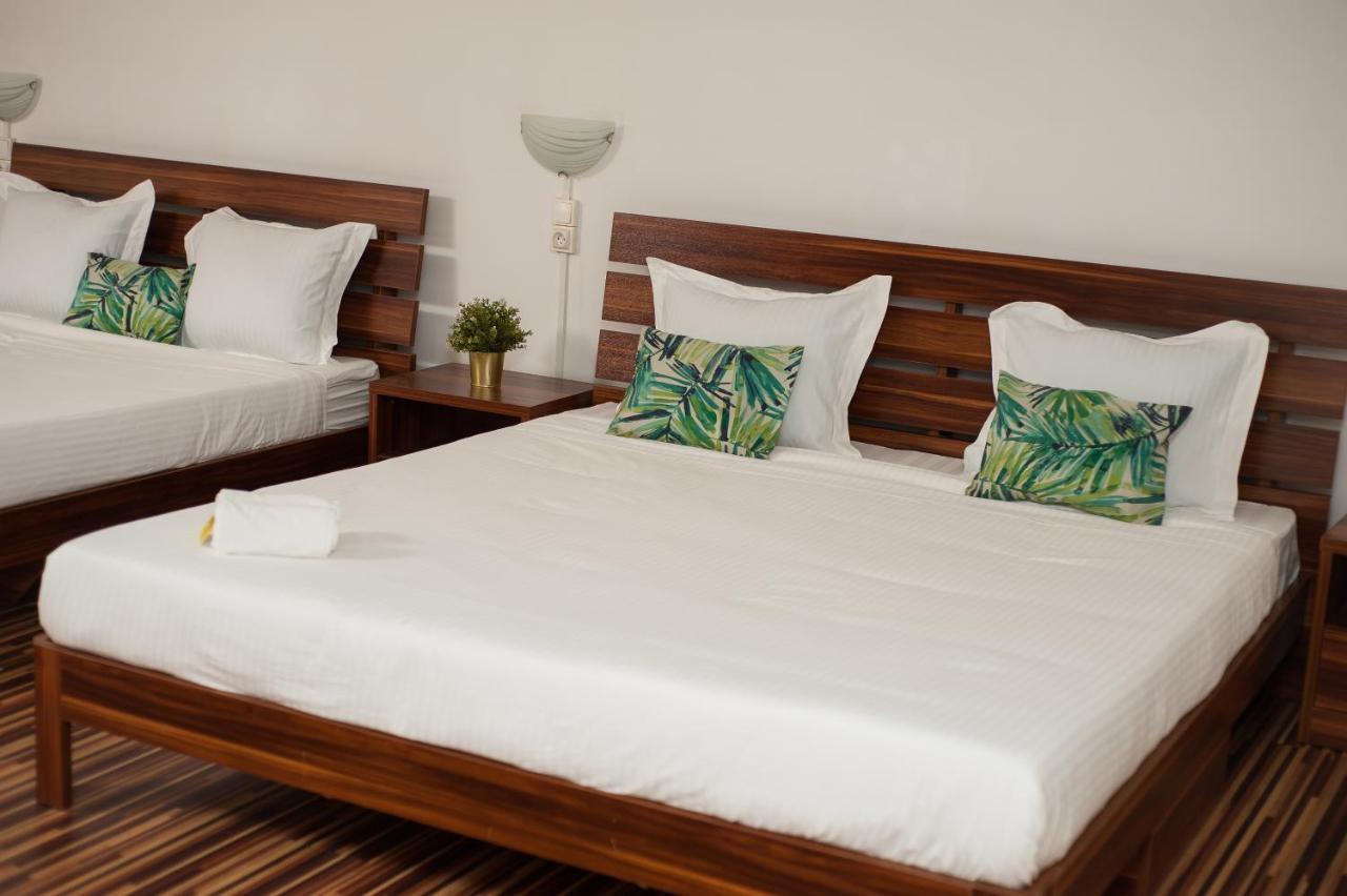 Hotel Le Pousse Pousse Antananarivo Esterno foto