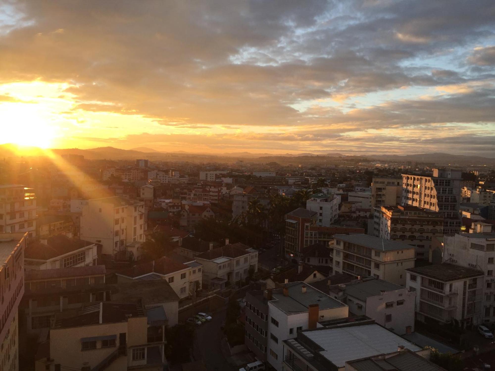 Hotel Le Pousse Pousse Antananarivo Esterno foto