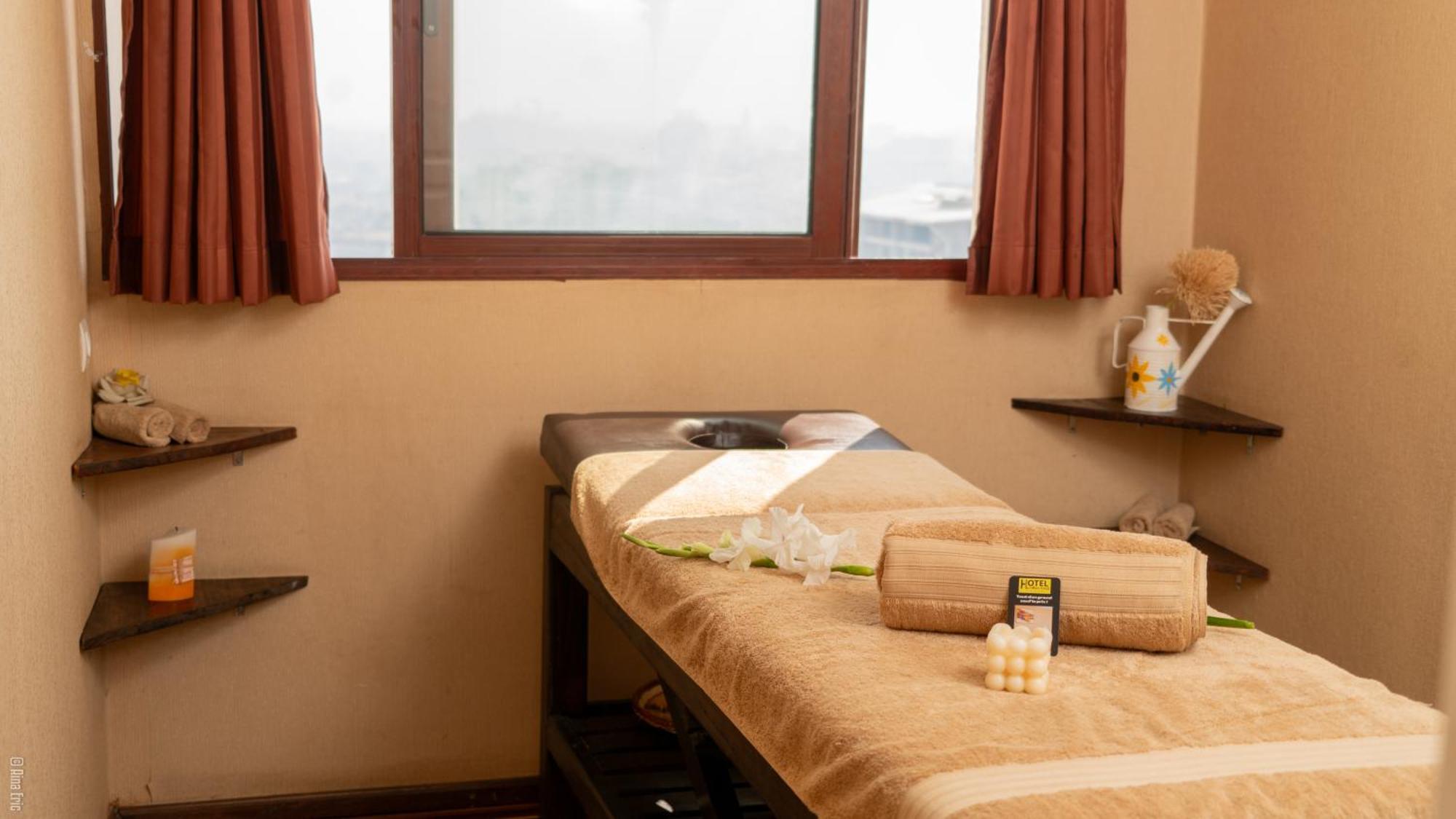 Hotel Le Pousse Pousse Antananarivo Esterno foto